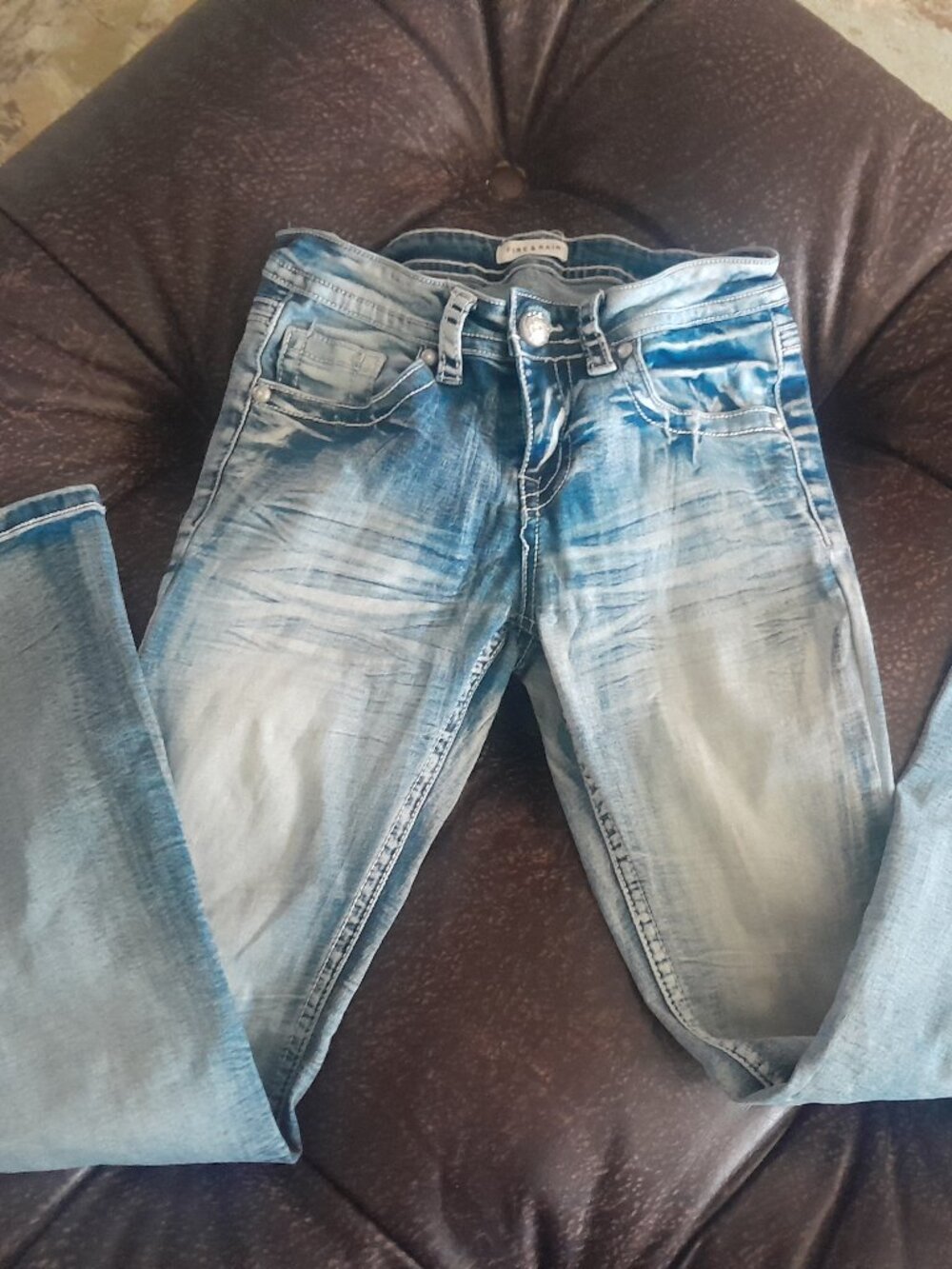 Mid rise bootcut jeans